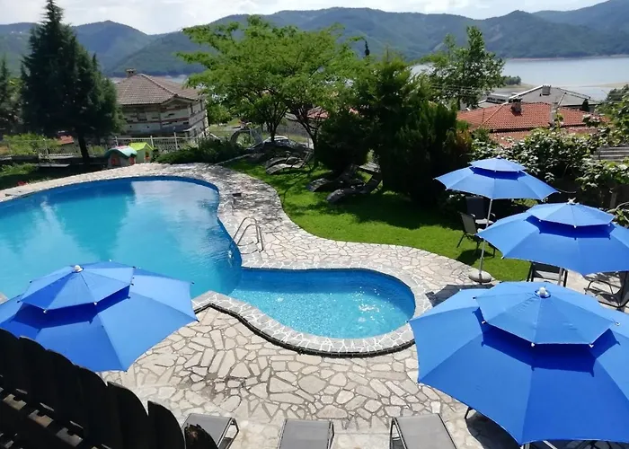 Trifon Zarezan Family Hotel