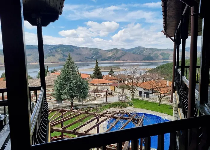 Trifon Zarezan Family 3* Glavatartsi